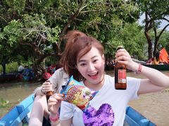 -洞里萨湖