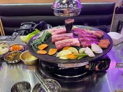 -豚豚家돈돈가韩国锅盖烤肉(新北万达店)