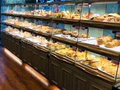 面包甜点陈列柜-新侨三宝乐面包店(崇文门店)