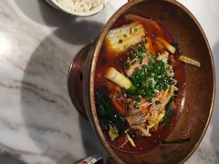 -成都你六姐·牛肉冒菜·麻辣香锅(长泰广场店)