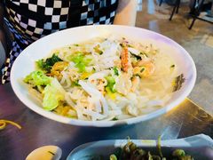 -海口骑楼小吃街