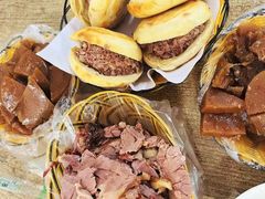 -闫家驴肉老店(华电一校店)