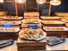 -锤头鲨毛肚海鲜烤肉自助餐厅(国购广场店)
