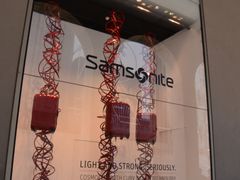 -文艺复兴百货(米兰大教堂广场店)