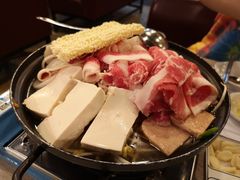 部队火锅-郑阿姨的家·이모네·韩料&烤肉(武川路店)