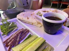 -巧克力渔家.小船海鲜胶东菜(三浴场店)