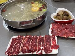 -官塘陈记鱼生·潮汕砂锅粥·牛肉火锅(潮枫路总店)