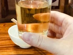 -茅屋大酒店