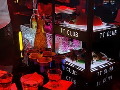 -TT CLUB 酒吧