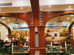大堂-清真·玛丽亚新疆菜主题餐厅(浙江中路店)