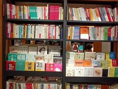 -西西弗书店&矢量咖啡(凯德晶萃广场店)