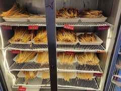 -拈签一笑黄牛肉辣卤串串