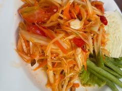 -Green Tree Rest. & Pub