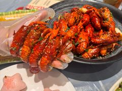 -肥肥虾庄·金牌油焖大虾(杨园滨江时代walk店)
