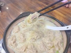 鱼汤馄饨-雪琴面馆富安特色鱼汤面(城中花园店)