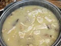 -侠成水上农庄(工业大道店)