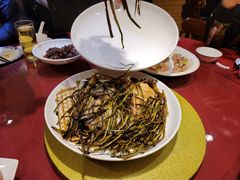 葱香鸦片鱼-老吉士酒家(天平路店)