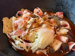 -王老六铁锅炖鱼(华阳路店)
