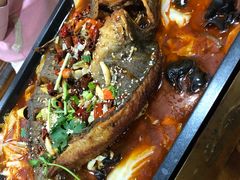 -老东镇啤酒屋海鲜加工·蒸汽海鲜·海鲜烧烤(台东店)