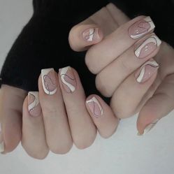 -LILY NAILS美甲美睫