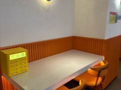 -油梨树 AVOCADO TREE(亮马桥店)