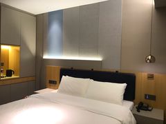 -汉庭优佳酒店(深圳宝安万达广场店)