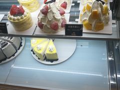 -焙丽拾光(麦凯乐直营店)