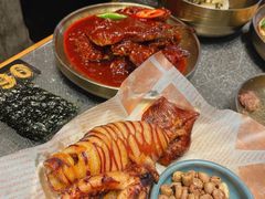 -草家酱蟹炭火烤肉店(珲春南路二店)