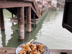 豆腐皮包-茅老太臭豆腐