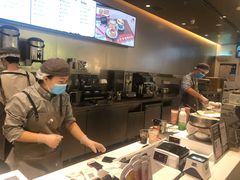-喜茶(杭州滨江宝龙店)