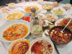 -孔雀云贵川·融合菜(长宁来福士店)