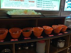 自助调料区-沧州成老灶火锅鸡(鹿泉总店)