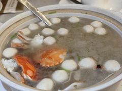 -荣誉海鲜酒楼(海湾店)
