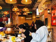 -炉小二铜锅牛蛙•川湘菜(三里屯店)