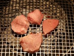 -铭牛烧肉·和牛海鲜自助(高新月牙湖店)