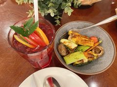 -灵意咖啡·西班牙美食(汕头金平万达广场店)