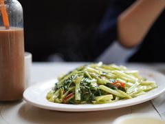 -肥仔文澳门猪骨煲(南京西路店)