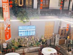 -蔼若春.传承三十年云南菜(金碧公园店)