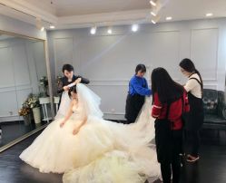 -艾慕婚纱礼服馆(和平店)