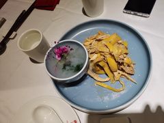 -尚一汤 广东炖汤(金桥国际店)