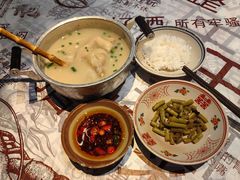 -耙吉吉川味小酒馆(本地人回头店)