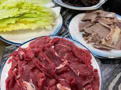 -乳仔牛牦牛汤锅 烤羊排(松潘古城店)