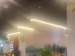 -卢大鲜鱼头捞饭(美利广场店)