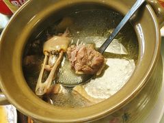 莲子老鸭汤-鑫悦楼煎蟹·16年海鲜大排档
