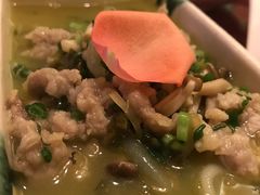 -蘑菇私房菜小馆(杨家坪西城天街店)