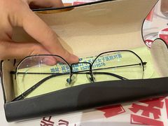 -翰佐蔡司小乐圆·依视路星趣控·暴龙眼镜折扣店