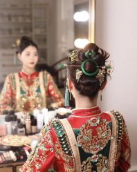 -莫小姐婚纱