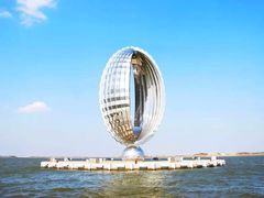 -上海滴水湖皇冠假日酒店