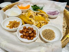 -潮界(凯德晶萃店)