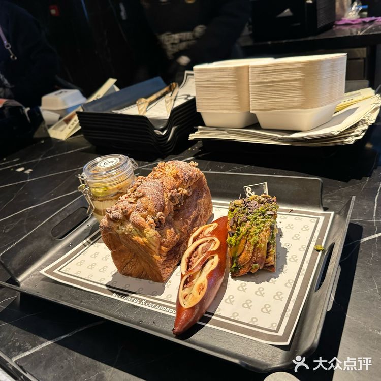 武汉天地超火的面包店